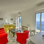 Casa Lone